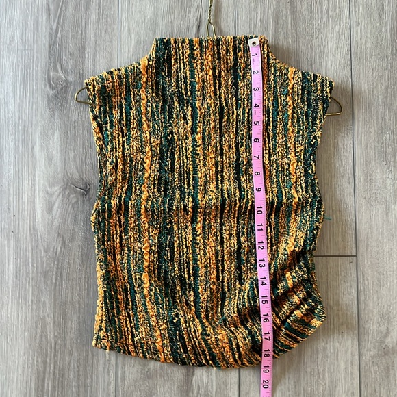 Zara | Cropped Tank/Shell - Picture 4 of 6